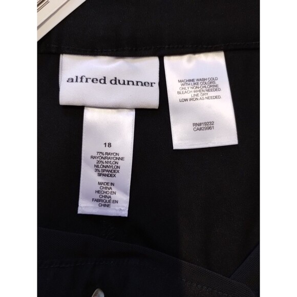 NWT Alfred Dunner Allure Women's Black Pull-On Straight Leg Pants Plus Size 18 - Picture 6 of 10